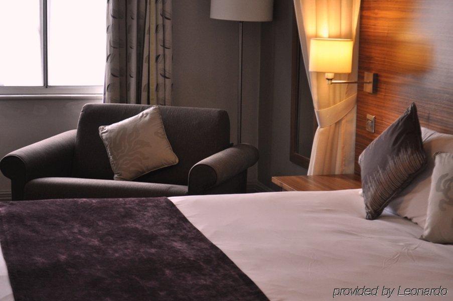 Bridge Hotel Гринфорд Номер фото